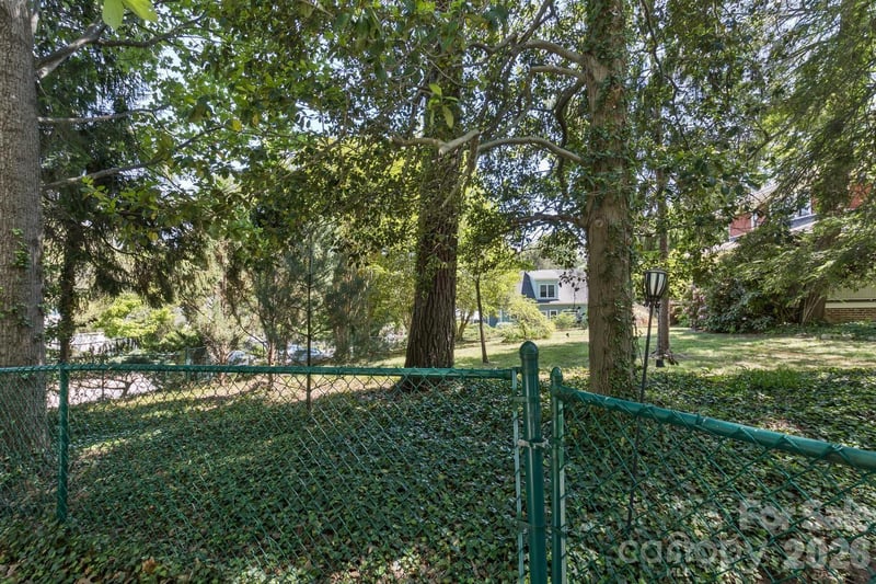 87 Hillside St, Asheville, NC 28801