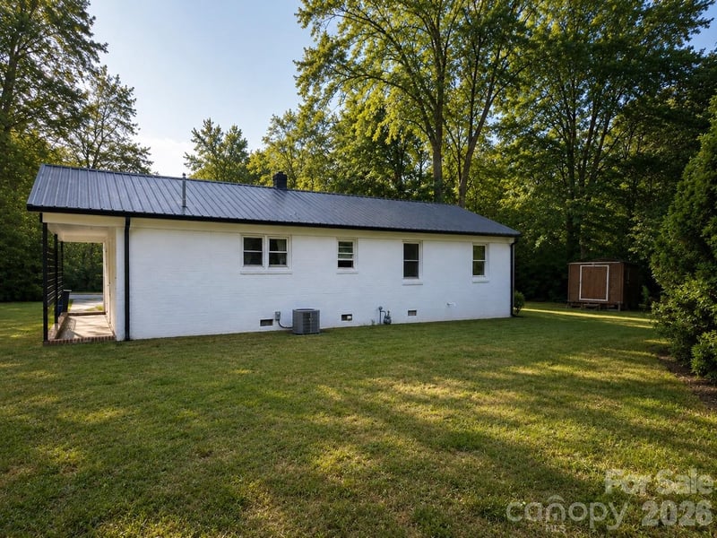 1344 12th Ave, Hickory, NC 28601