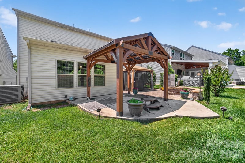 3338 Cord Oak Ct, Gastonia, NC 28056