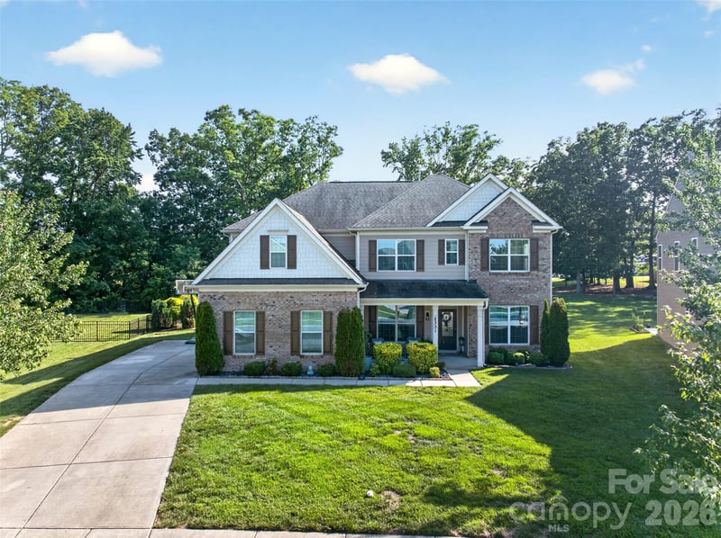 2331 Balting Glass Dr, Indian Trail, NC 28079