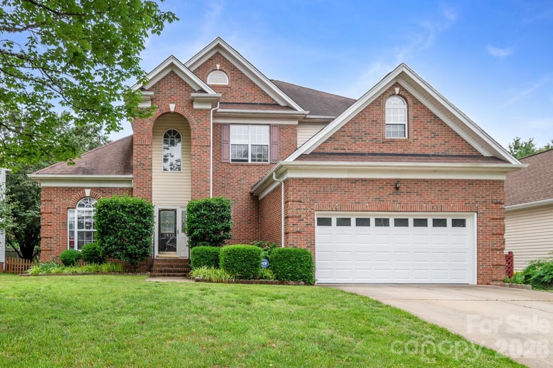 11537 Mcginns Trace Ct, Charlotte, NC 28277