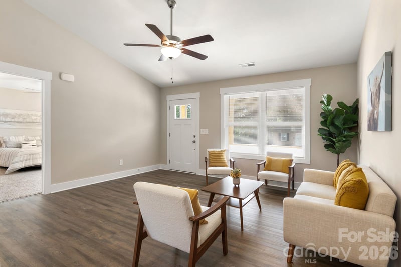 418 Digh St, Gastonia, NC 28052