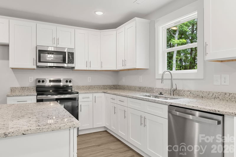 418 Digh St, Gastonia, NC 28052