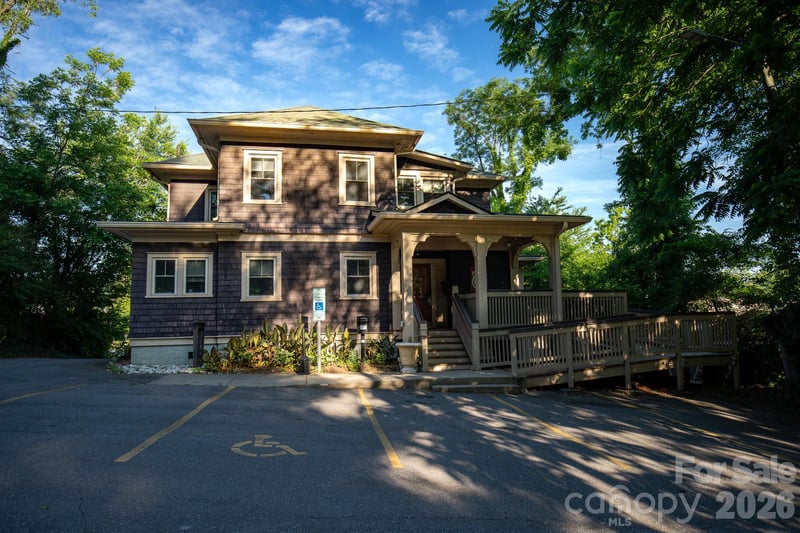 264 Haywood Rd, Asheville, NC 28806