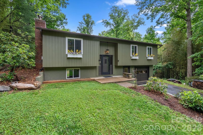 107 Beech Valley Est, Weaverville, NC 28787