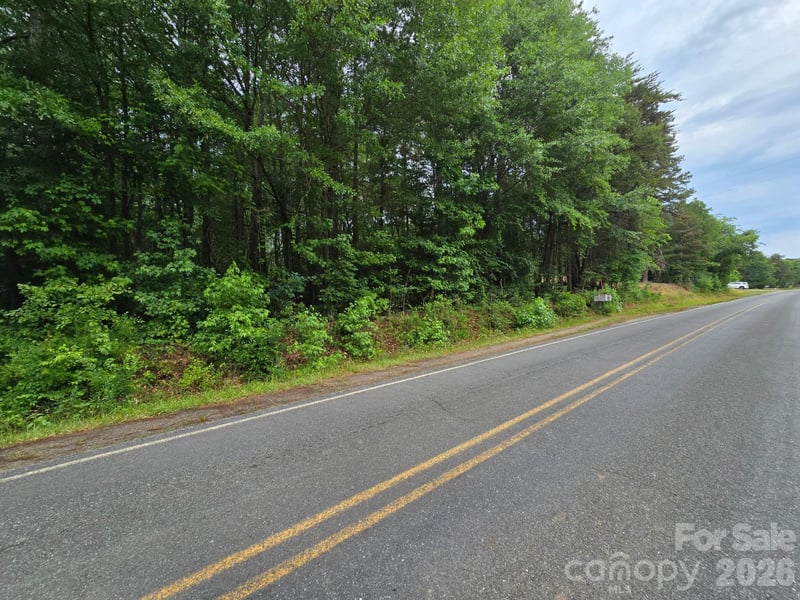 000 Pineville Rd #4, Statesville, NC 28677