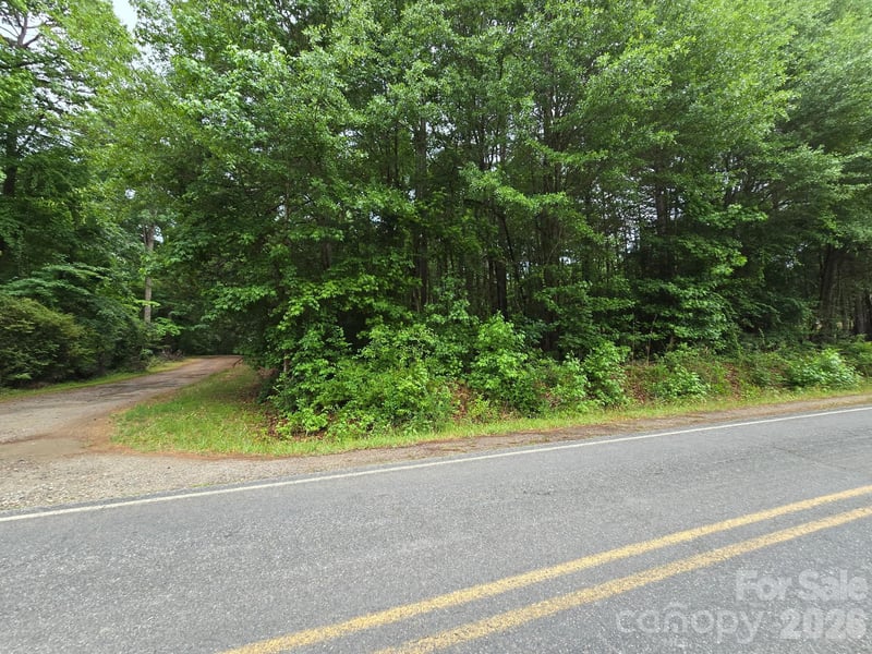 000 Pineville Rd #4, Statesville, NC 28677