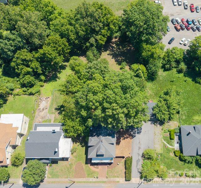 108 Beall St, Lenoir, NC 28645