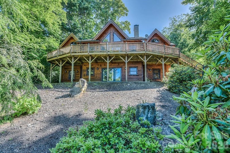 40 Adohi Trl, Maggie Valley, NC 28751