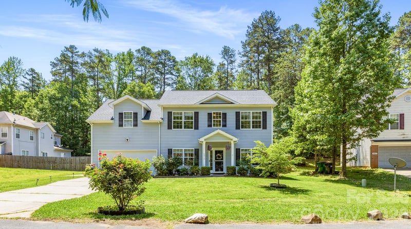 4816 Delprado Cir, Charlotte, NC 28216