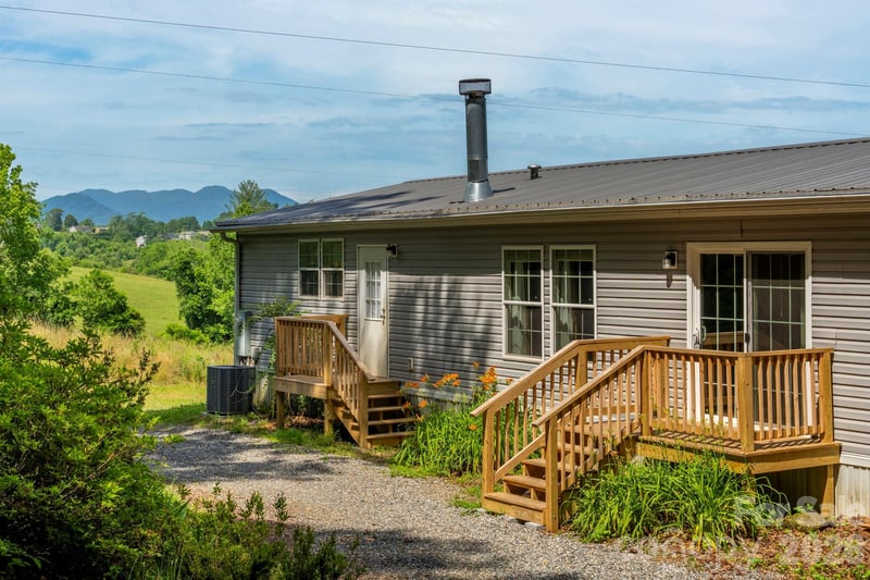 351 Mag Sluder Rd, Alexander, NC 28701