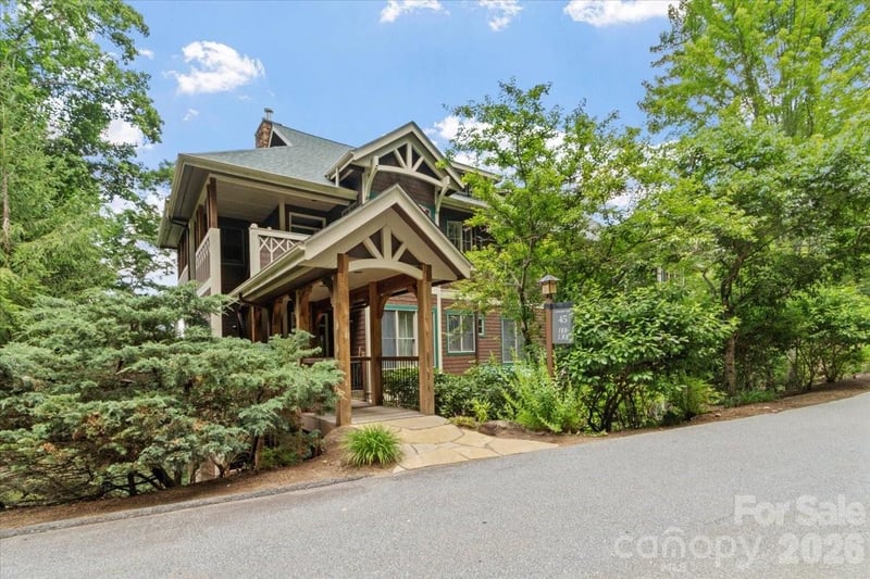45 Creekside Way #I202, Burnsville, NC 28714