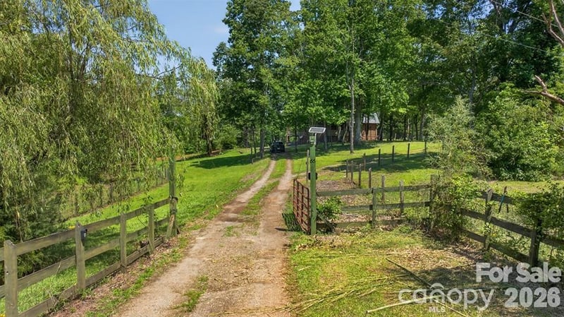 00 Misery Ridge Trl, Mill Spring, NC 28756