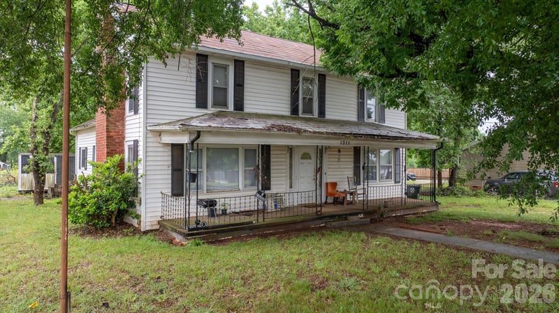1311 College Ave, Newton, NC 28658