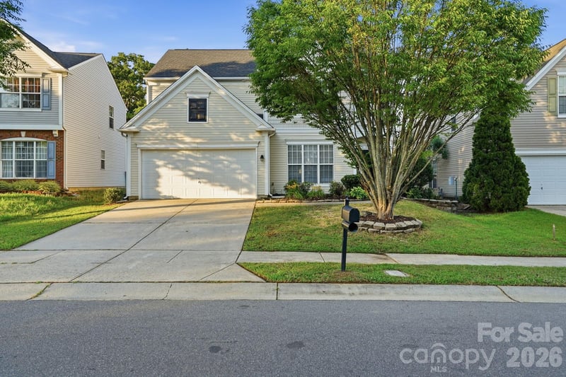 2910 Azalea Hills Dr, Charlotte, NC 28262