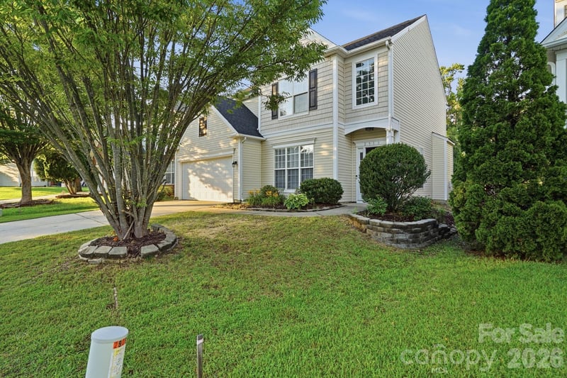 2910 Azalea Hills Dr, Charlotte, NC 28262