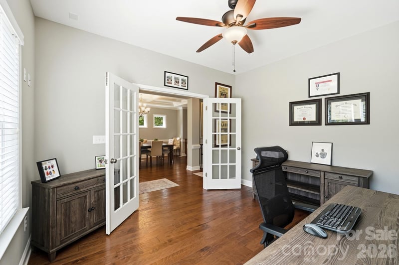 396 Waterlynn Rd, Mooresville, NC 28115