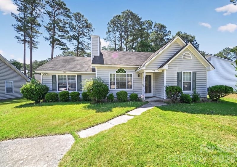 2205 Old Sparta Rd, Rocky Mount, NC 27804