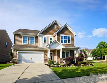 13731 Canterbury Castle Dr, Charlotte, NC 28273