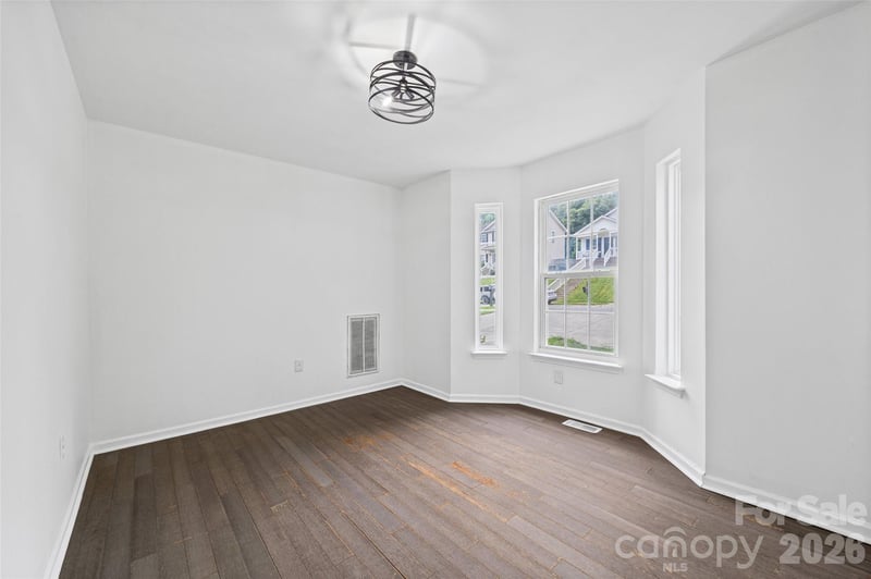 6226 Dumont Ln, Charlotte, NC 28269