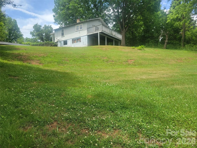 170 Ray St, Waynesville, NC 28786