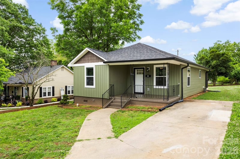 306 Parker St, Kings Mountain, NC 28086