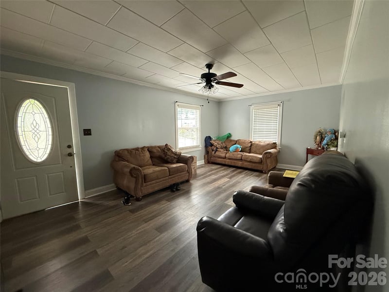 709 Dixie Ave, Valdese, NC 28690