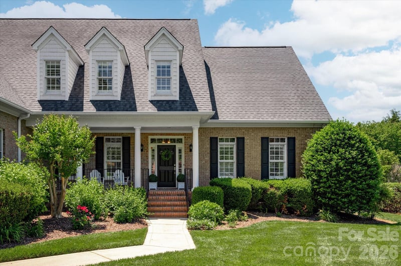 8707 Calumet Farms Dr, Waxhaw, NC 28173
