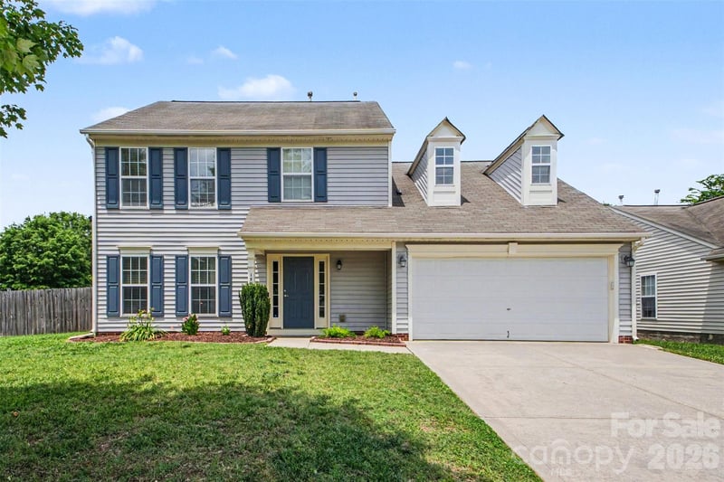 156 Barrington Dr, Mount Holly, NC 28120