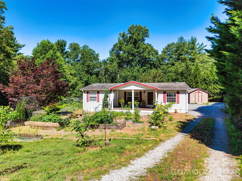 435 Mcminn Rd, Hendersonville, NC 28792