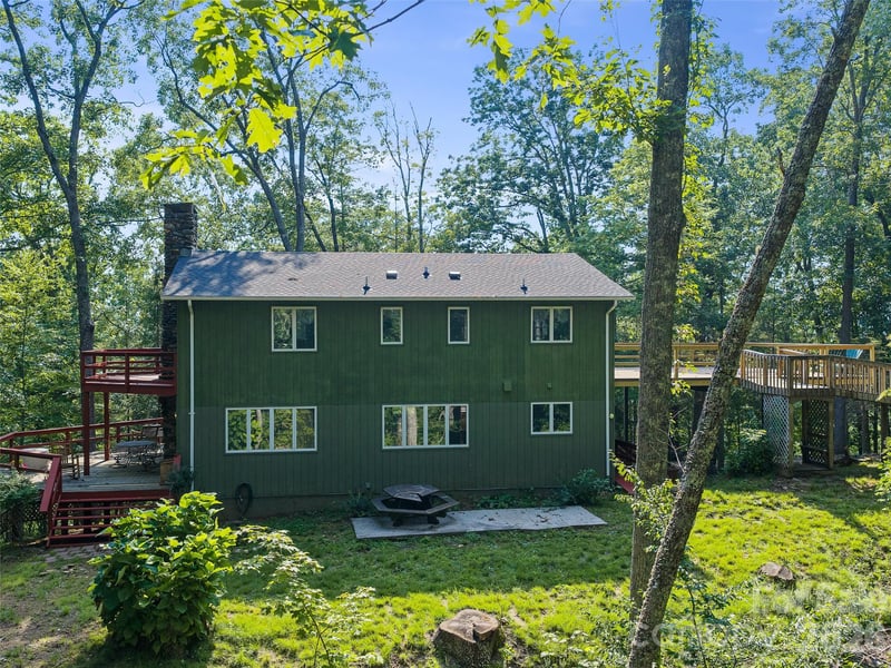 820 Wild Rose Ln, Burnsville, NC 28714