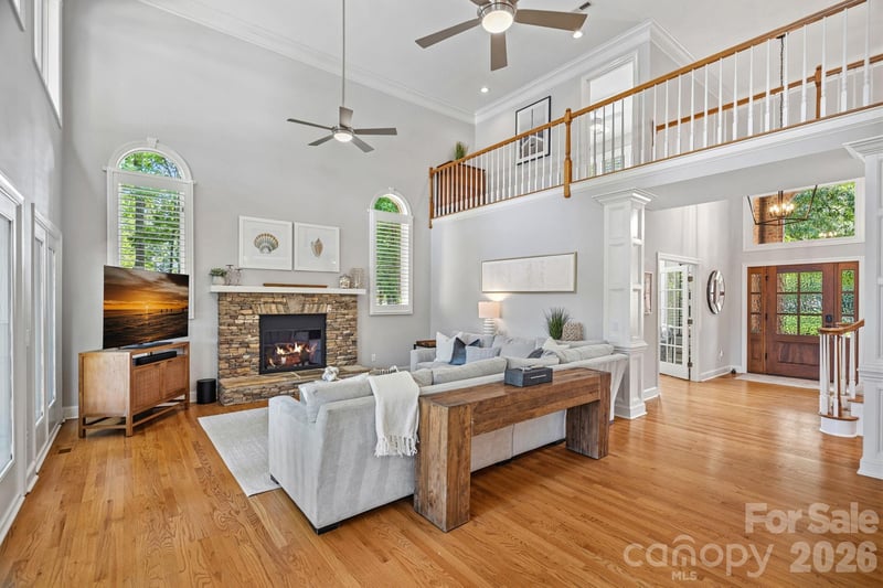 8160 Waterford Dr, Stanley, NC 28164