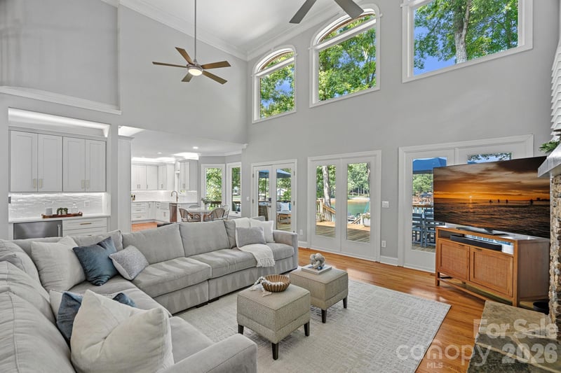 8160 Waterford Dr, Stanley, NC 28164