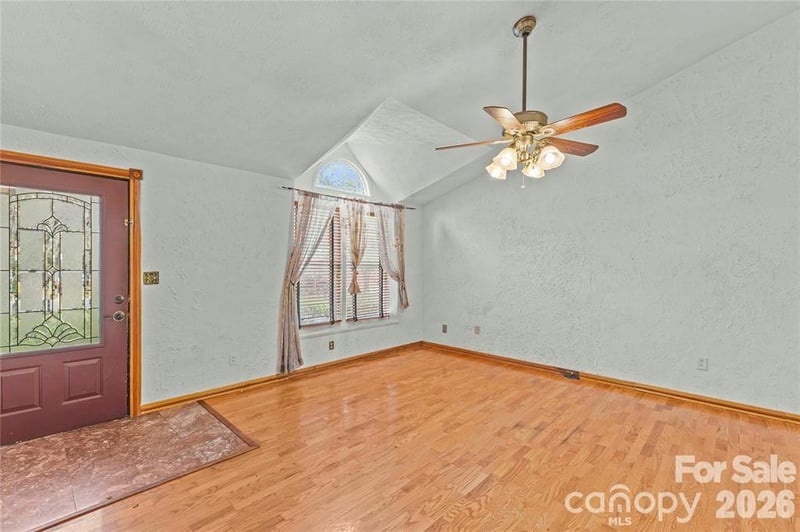 11826 Merriweather Dr, Charlotte, NC 28273