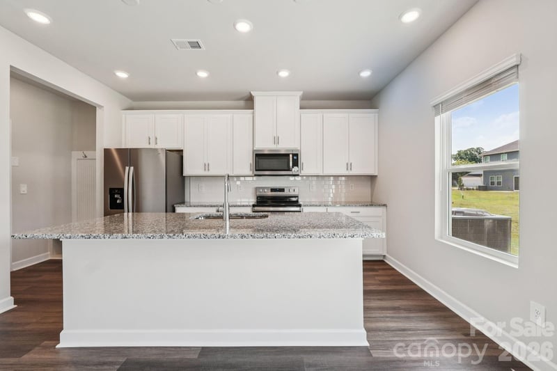 2452 Chartwell St, Stanley, NC 28164