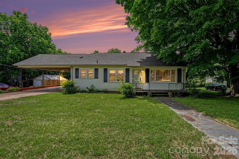 2039 Cline St, Statesville, NC 28677