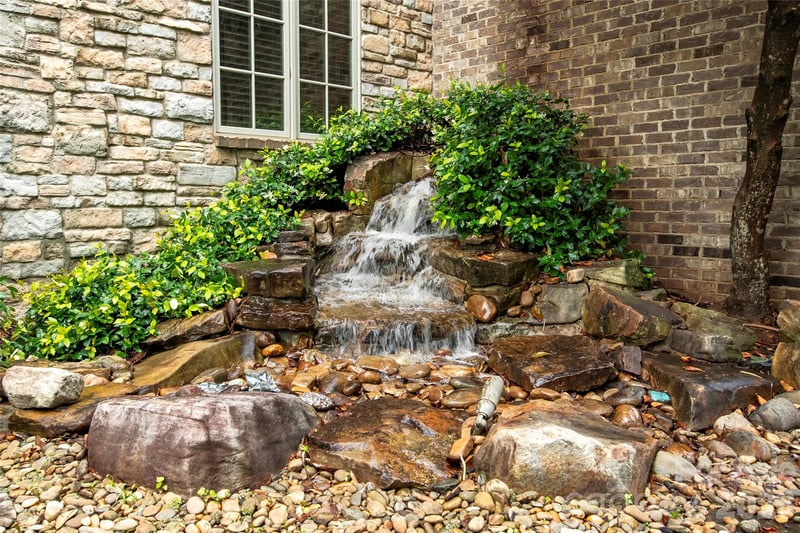 1616 Lookout Cir, Waxhaw, NC 28173