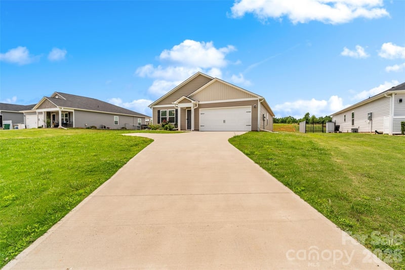 857 Oak Ridge Rd, Gaffney, SC 29341