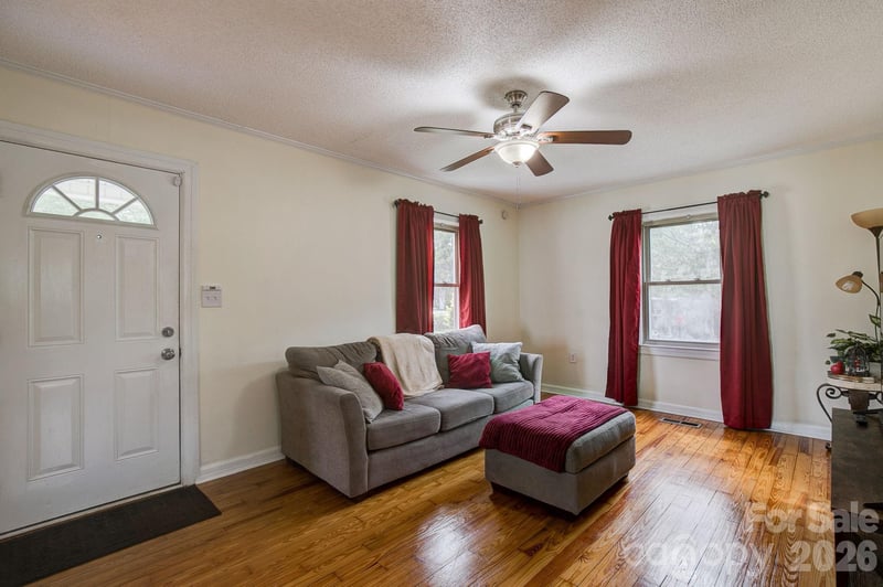 202 Chester Ave #2, Great Falls, SC 29055