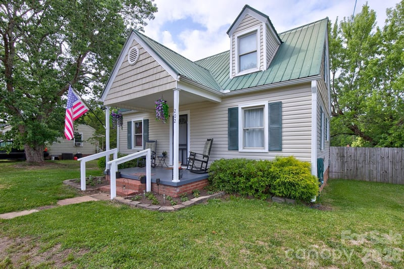 202 Chester Ave #2, Great Falls, SC 29055