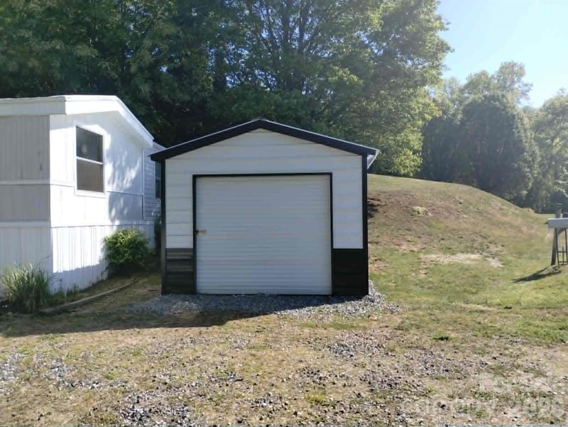 729 Don Felmet Rd #2, Marshall, NC 28753