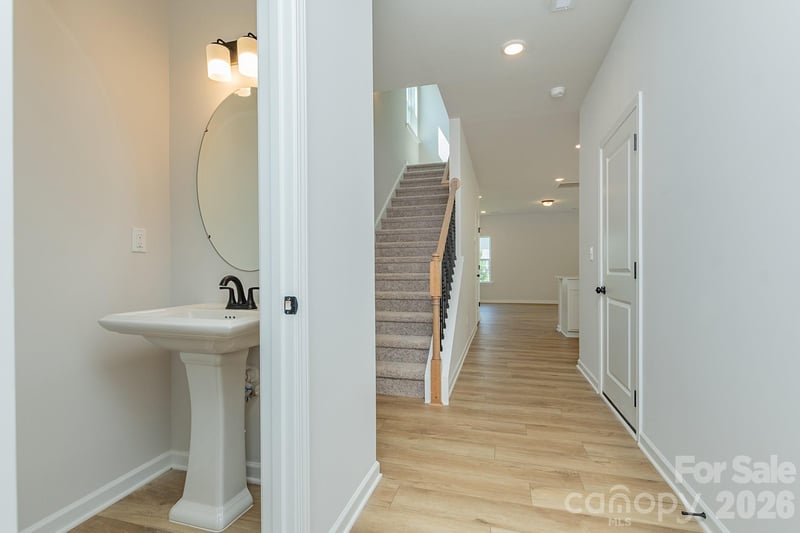 4236 Ruth Creek Ct, Charlotte, NC 28216
