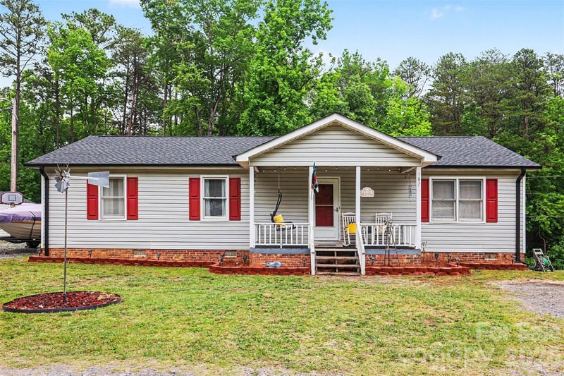 307 Will Hall Rd, Kings Mountain, NC 28086