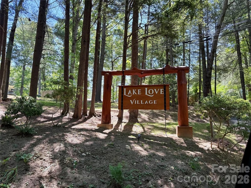 10 Lakemont Cottage Trl #10A, Flat Rock, NC 28731