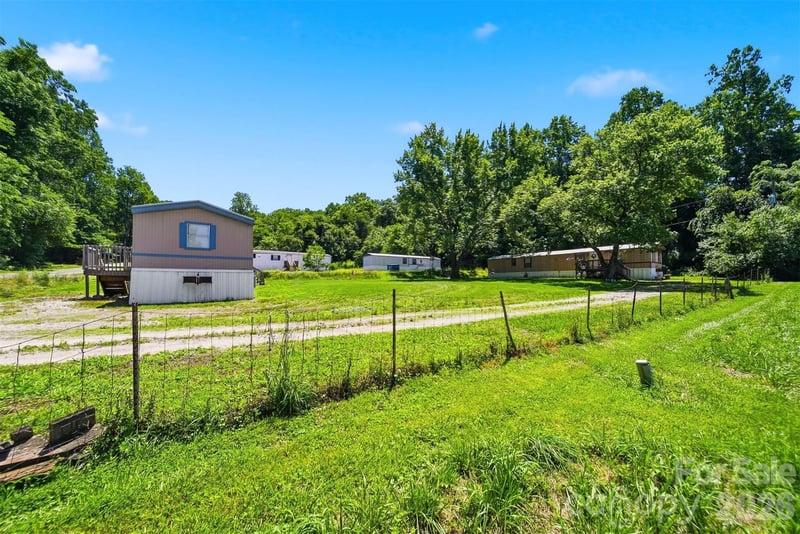 5929 Mourglea Ave, Connelly Springs, NC 28612