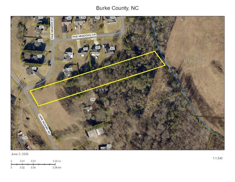 230 Cape Hickory Rd, Hickory, NC 28601