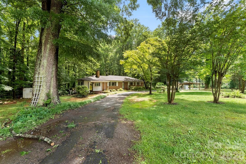 817 Landing St, Kings Mountain, NC 28086