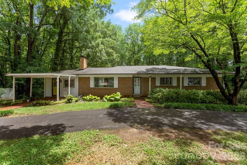 817 Landing St, Kings Mountain, NC 28086