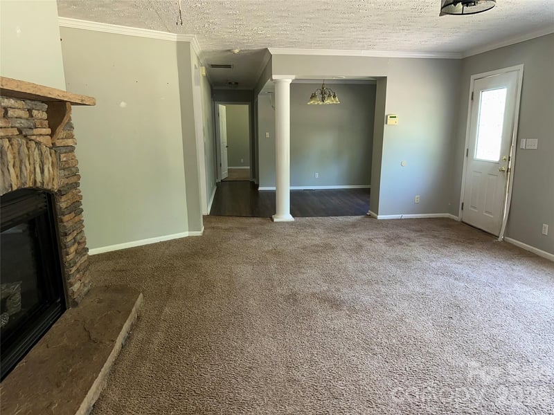 2410 Annwood Ct, Newton, NC 28658