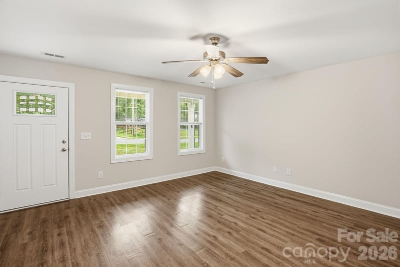 3221 Roberta Rd, Concord, NC 28027